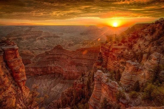 Sunrise over the Grand Canyon - Picture of Grand Canyon National Park